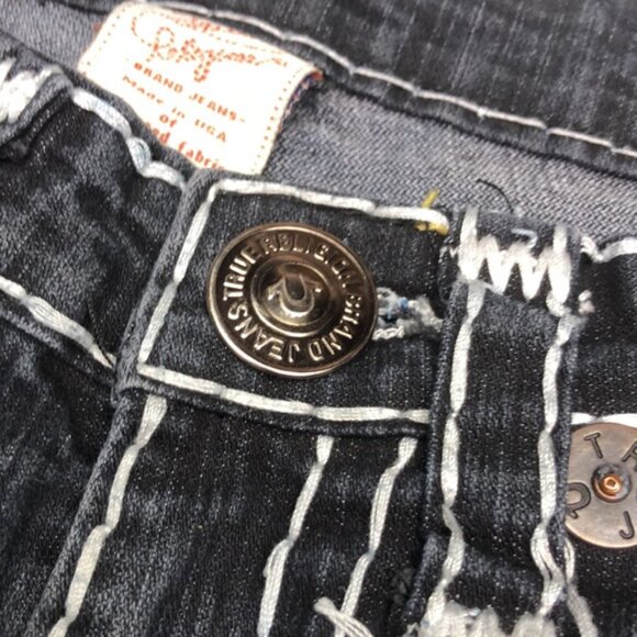 True Religion Black Straight Leg Jeans with Signature Stitching - Picture 9 of 12